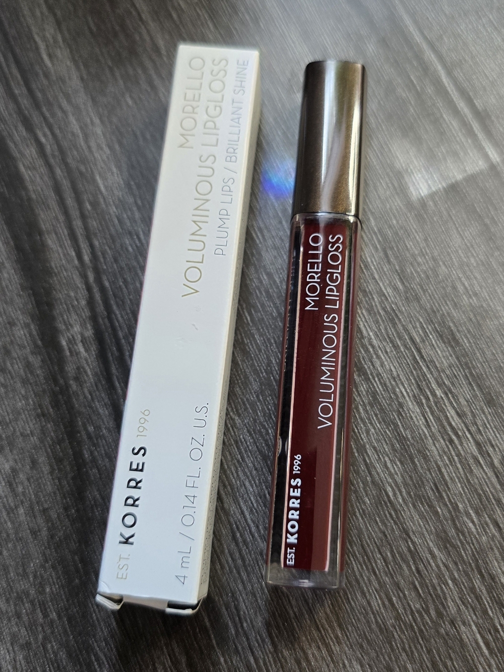 Korres Voluminous Plump Lipgloss in Bloody Cherry